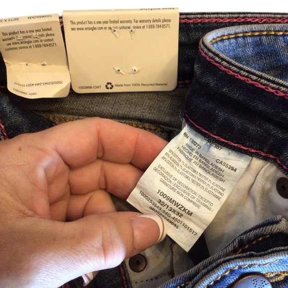 Wrangler Women's Retro Mae Mid Rise Stretch Boot Cut Jeans Size 13x32 - Picture 8 of 10